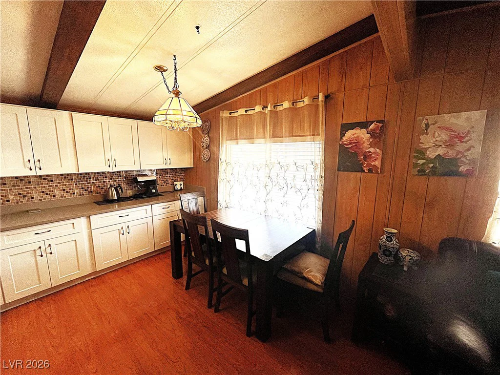 3102 Comitan, Las Vegas, NV 89122