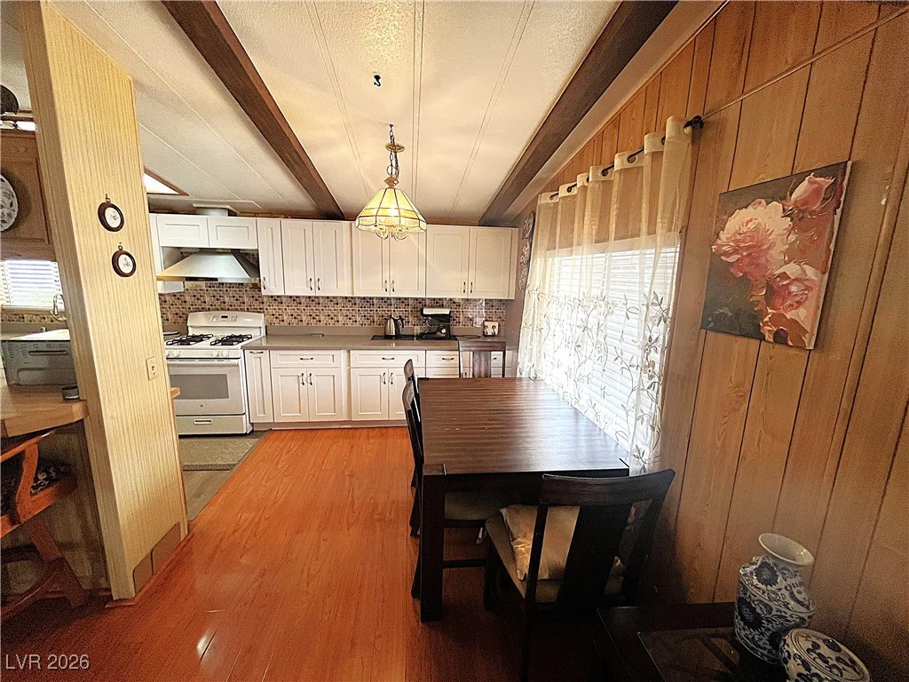 3102 Comitan, Las Vegas, NV 89122