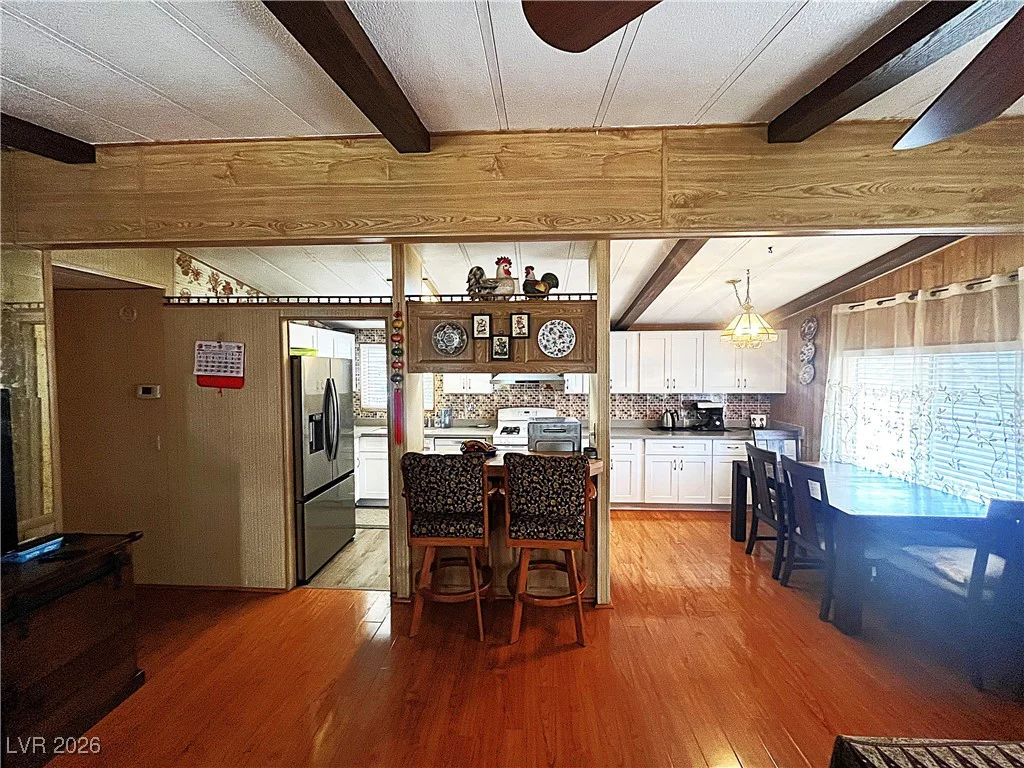 3102 Comitan, Las Vegas, NV 89122
