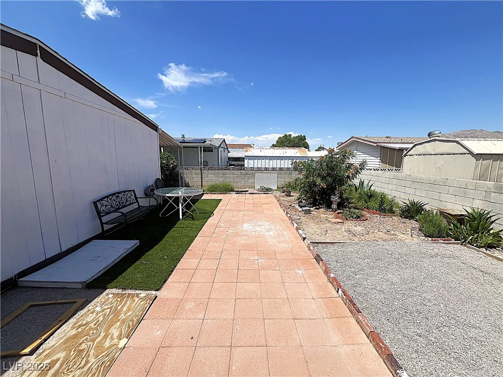 3102 Comitan, Las Vegas, NV 89122