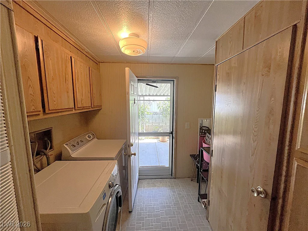 3102 Comitan, Las Vegas, NV 89122