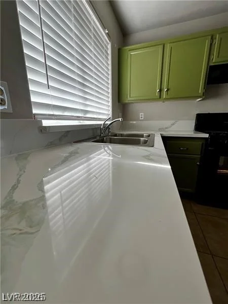 3710 Royal Fern, Las Vegas, NV 89115