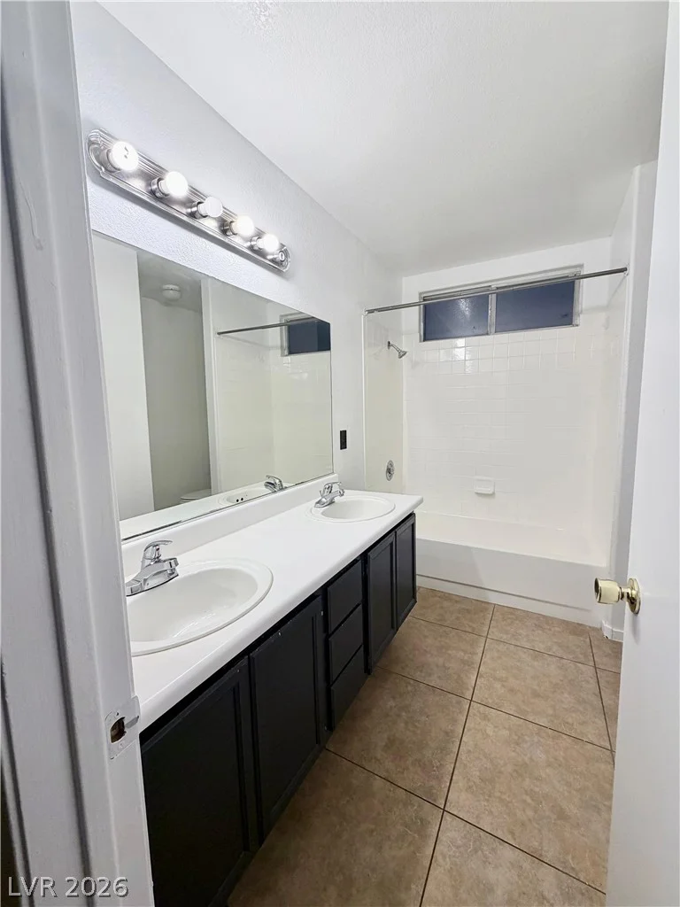 3710 Royal Fern, Las Vegas, NV 89115