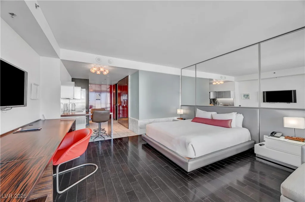 4381 Flamingo, Las Vegas, NV 89103