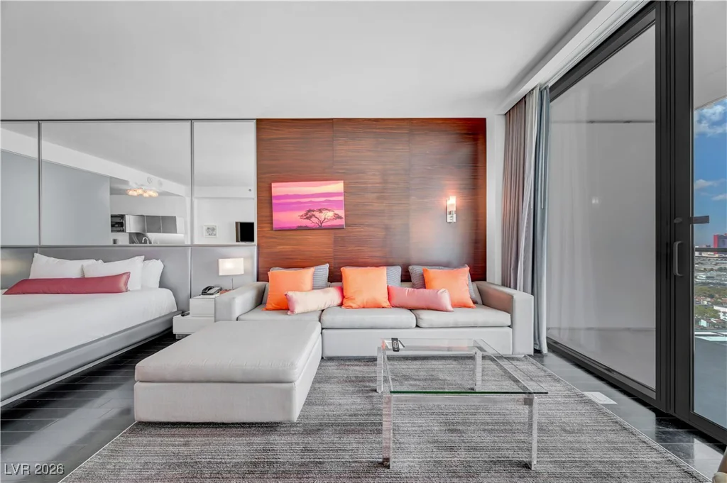 4381 Flamingo, Las Vegas, NV 89103