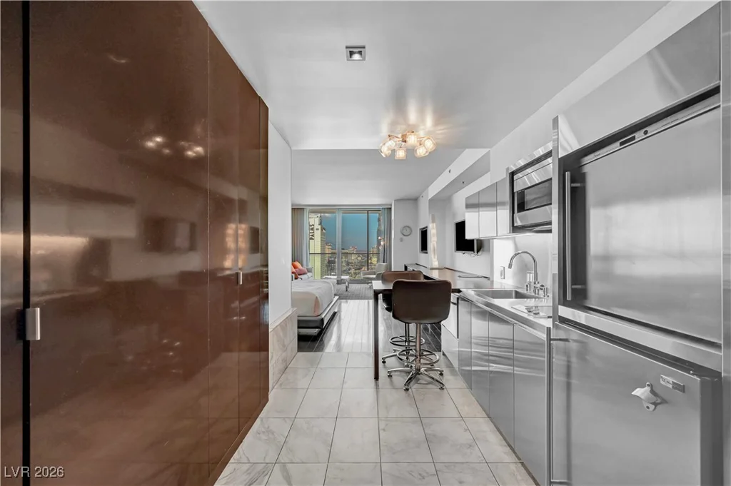 4381 Flamingo, Las Vegas, NV 89103
