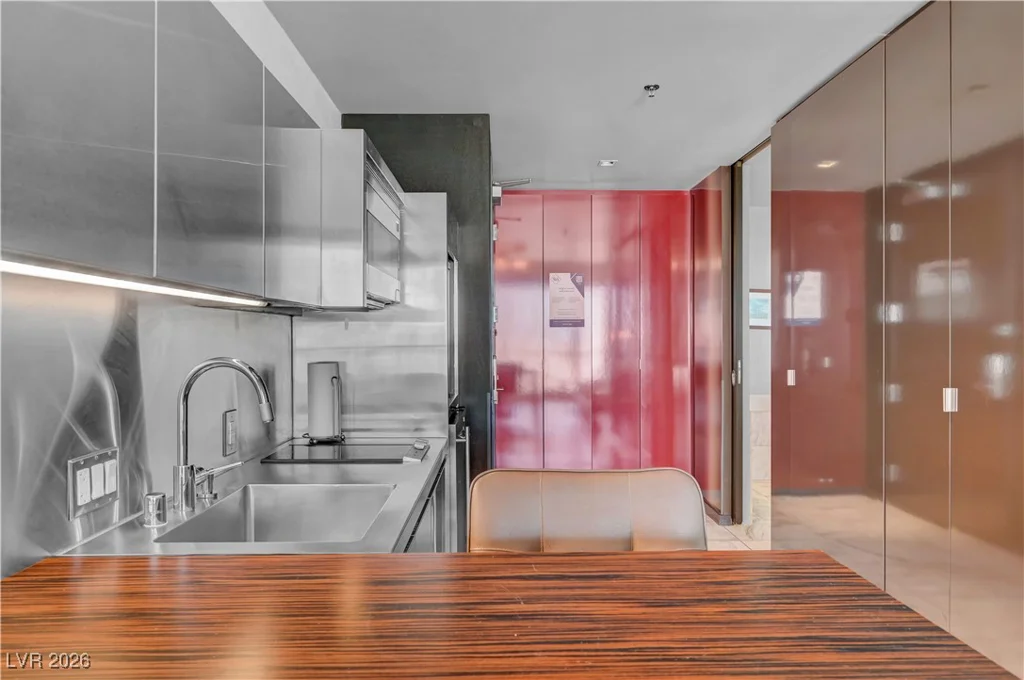 4381 Flamingo, Las Vegas, NV 89103