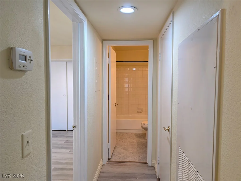 7570 Flamingo, Las Vegas, NV 89147