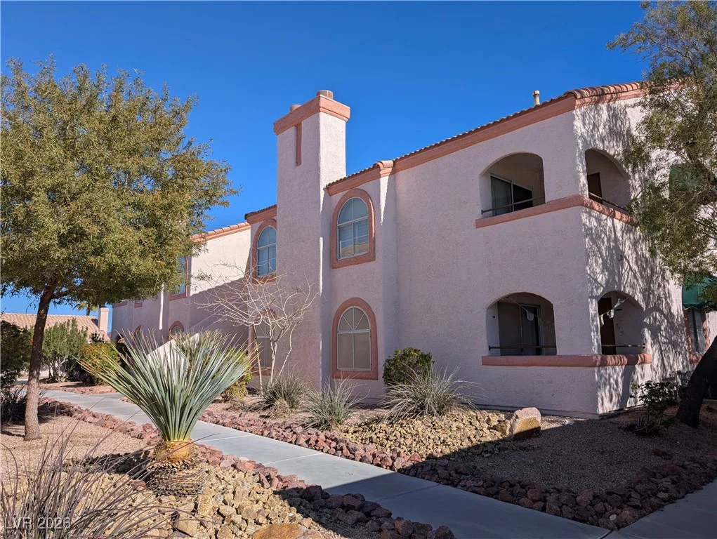 7570 Flamingo, Las Vegas, NV 89147