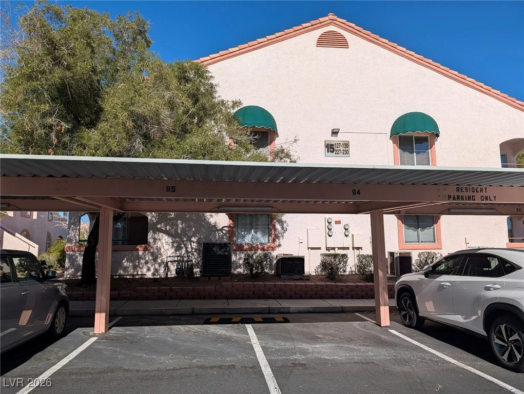 7570 Flamingo, Las Vegas, NV 89147
