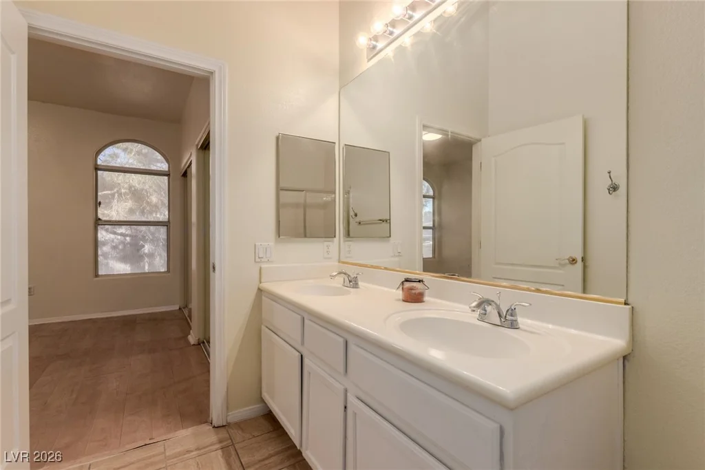 700 Carnegie, Henderson, NV 89052