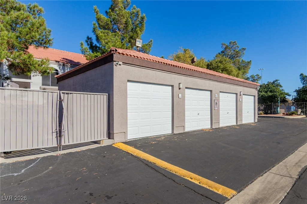 700 Carnegie, Henderson, NV 89052
