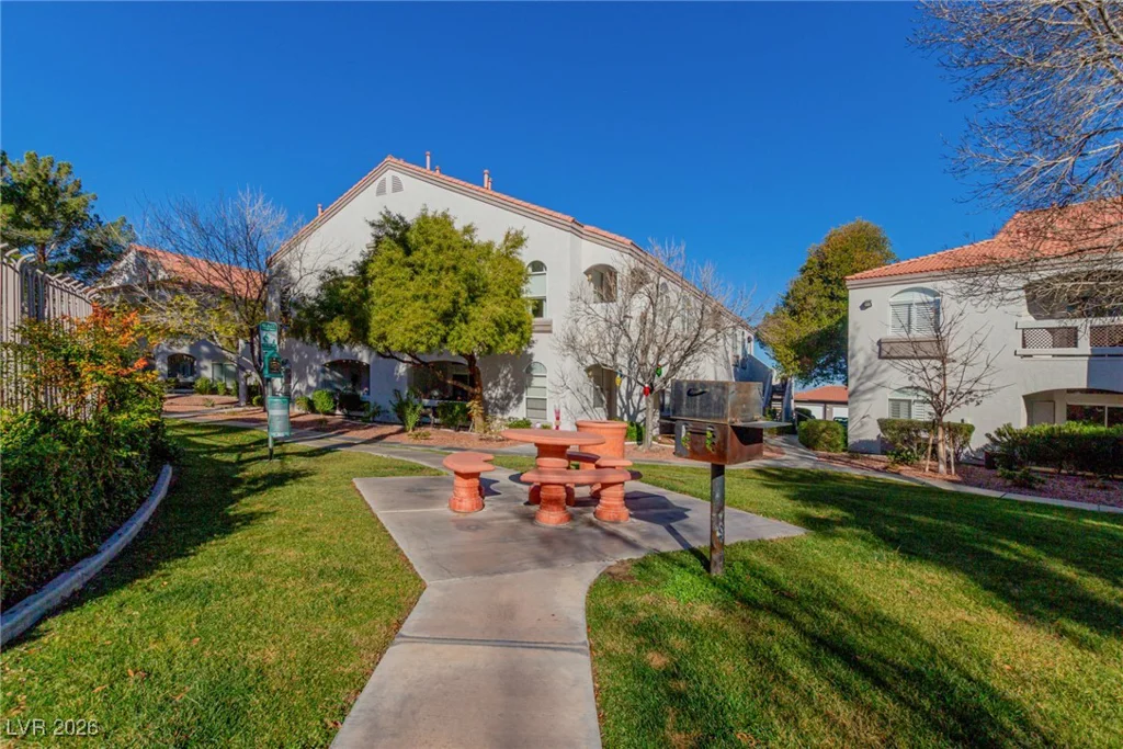 700 Carnegie, Henderson, NV 89052