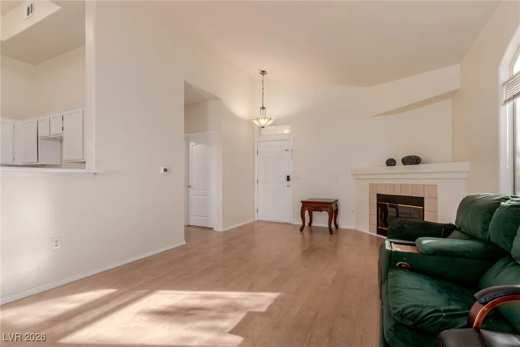 700 Carnegie, Henderson, NV 89052