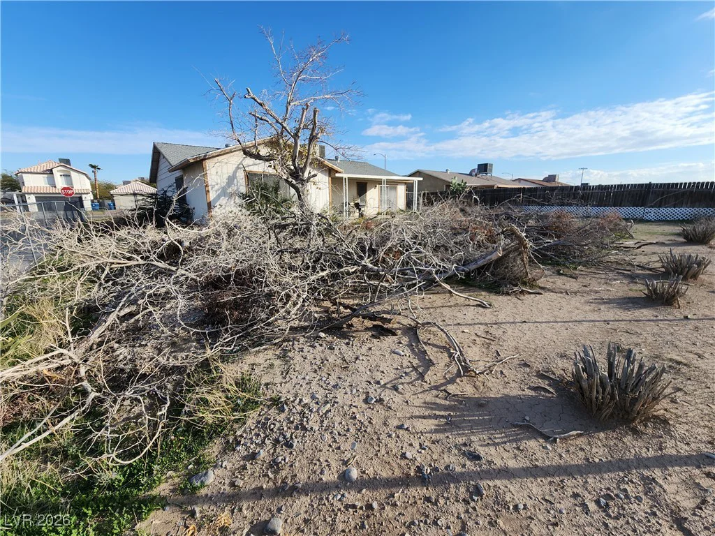 3681 Lincoln, Las Vegas, NV 89115