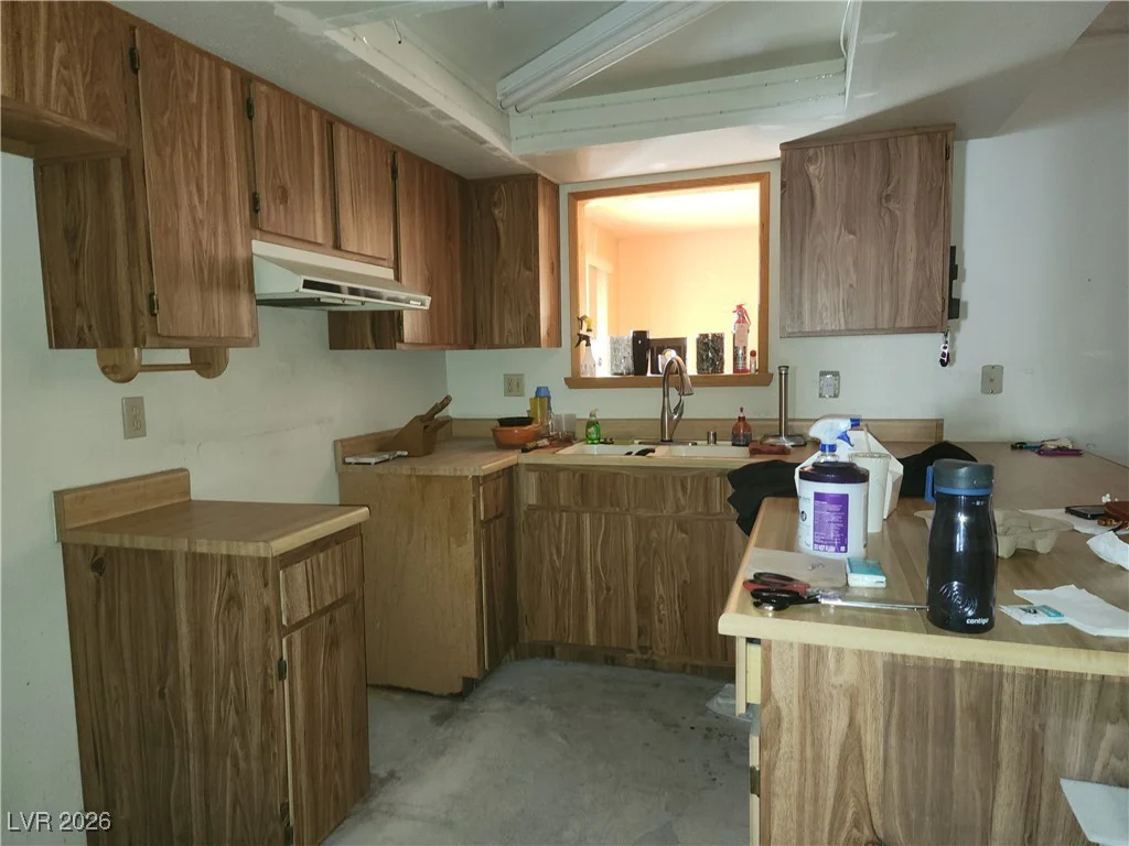 3681 Lincoln, Las Vegas, NV 89115