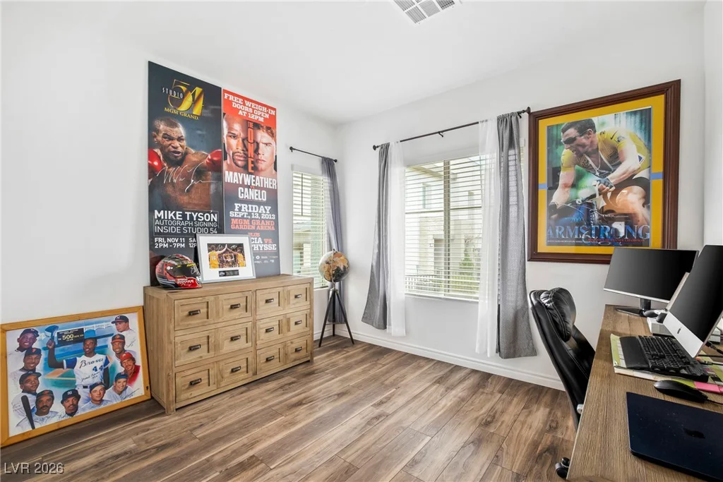600 Carriage Hill, Las Vegas, NV 89138