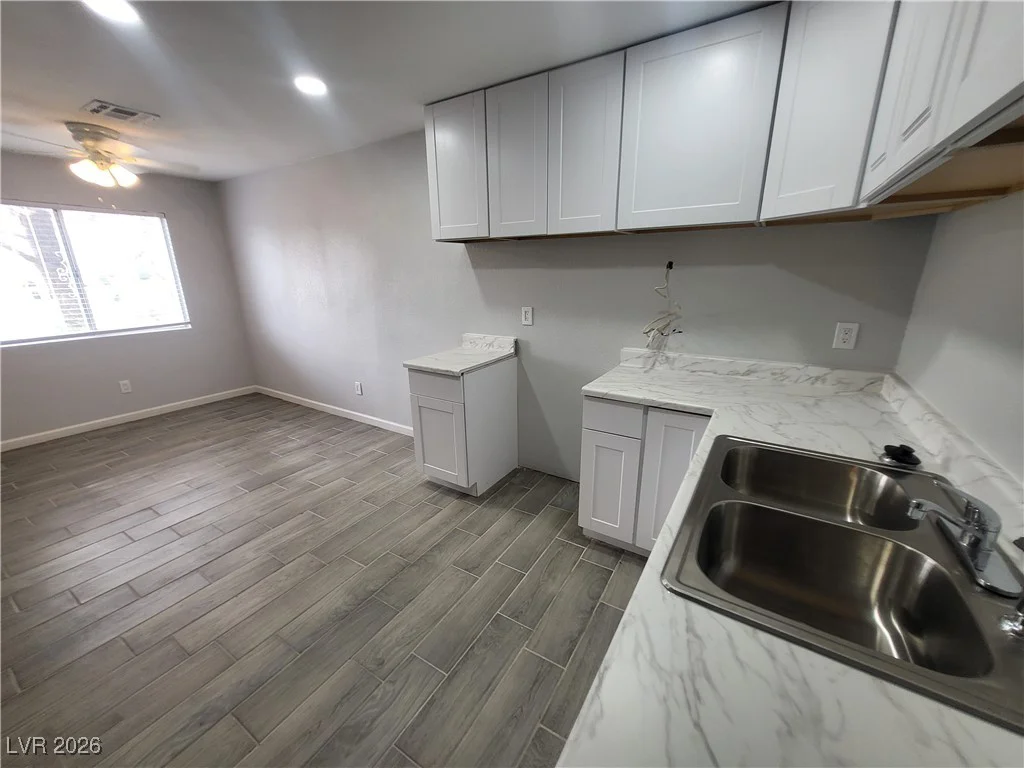 2321 Jones, Las Vegas, NV 89108
