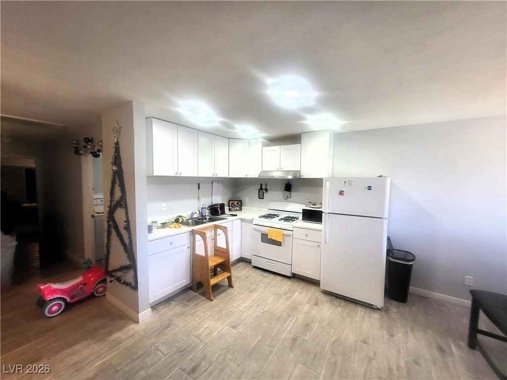 2317 Jones, Las Vegas, NV 89108