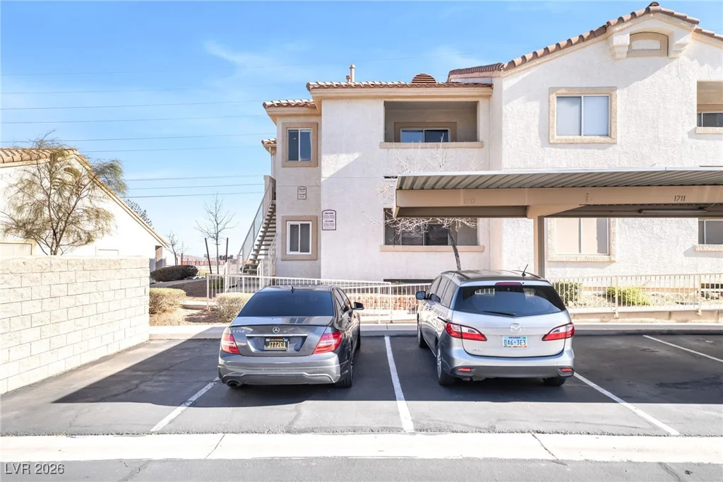 855 Stephanie, Henderson, NV 89014