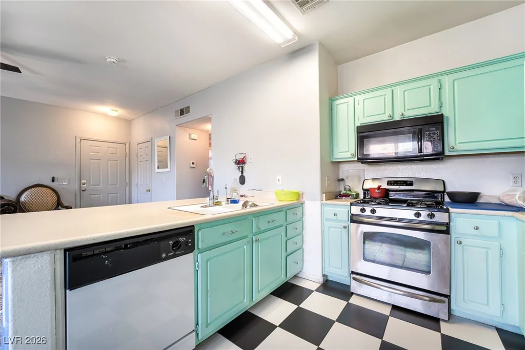 855 Stephanie, Henderson, NV 89014