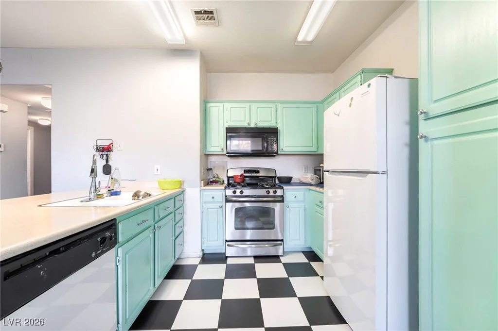 855 Stephanie, Henderson, NV 89014