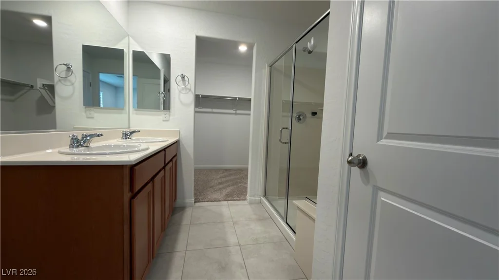 6951 Feather Hill, North Las Vegas, NV 89086