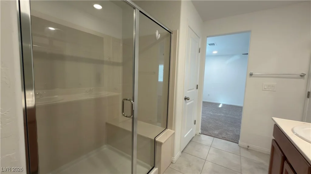 6951 Feather Hill, North Las Vegas, NV 89086