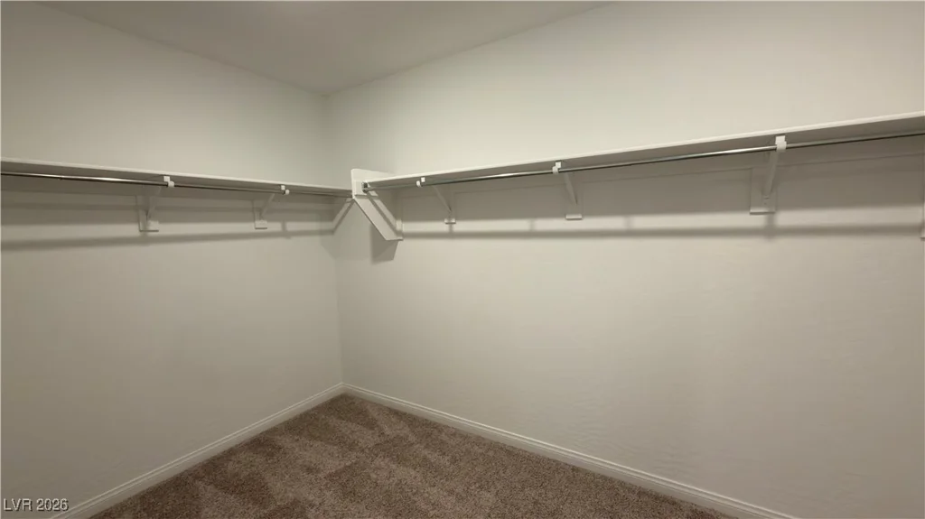 6951 Feather Hill, North Las Vegas, NV 89086