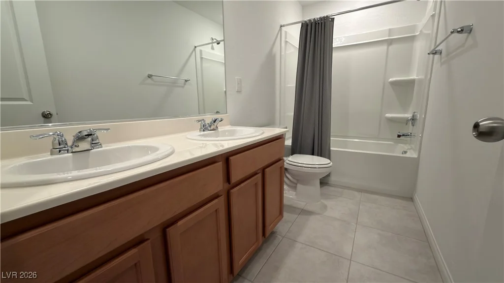6951 Feather Hill, North Las Vegas, NV 89086