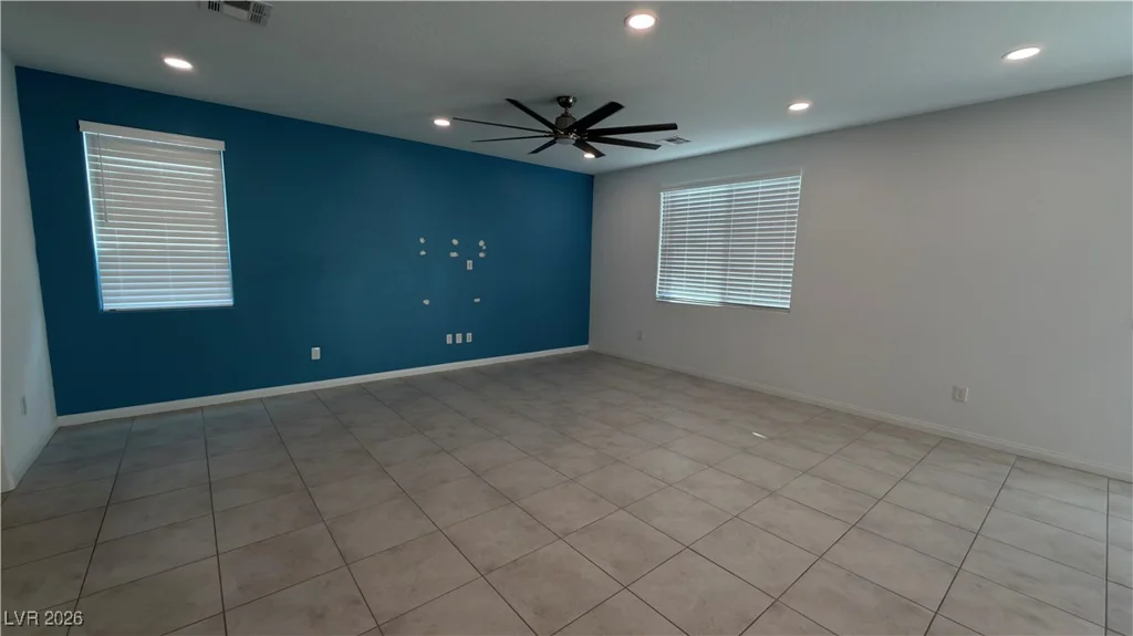 6951 Feather Hill, North Las Vegas, NV 89086