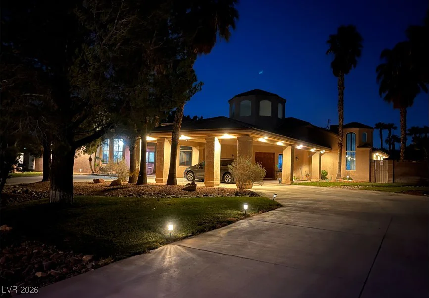 6445 Ponderosa, Las Vegas, NV 89118