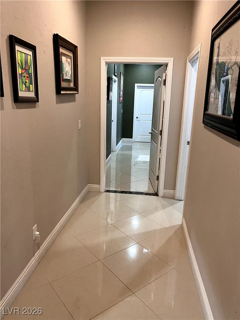 6445 Ponderosa, Las Vegas, NV 89118