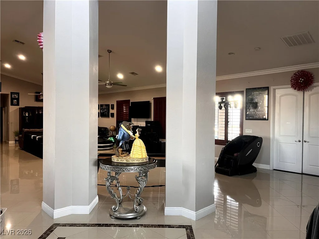 6445 Ponderosa, Las Vegas, NV 89118