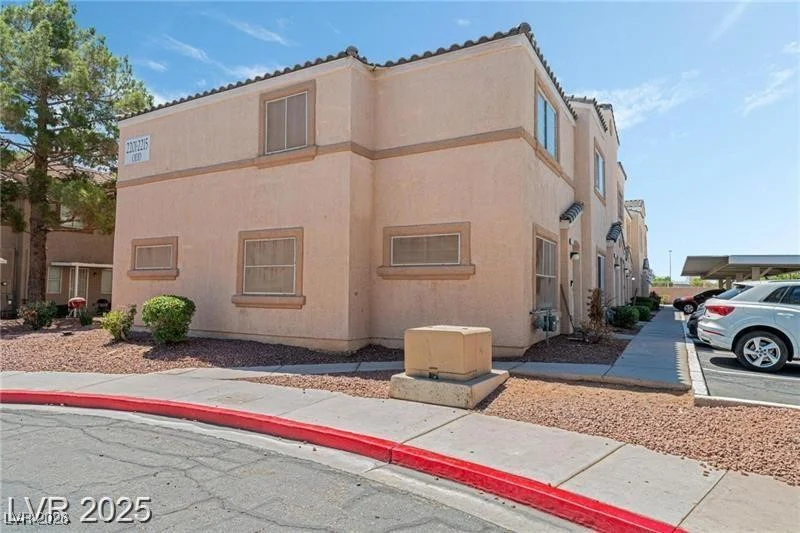2211 Sleepy, Las Vegas, NV 89106