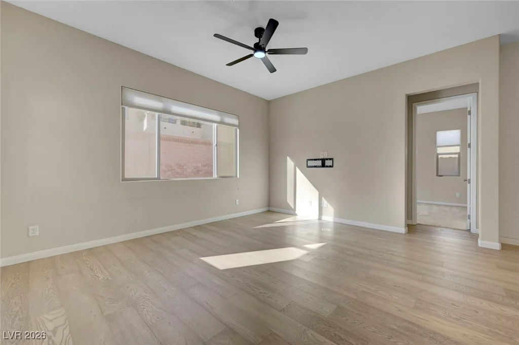 6117 Bugsy, North Las Vegas, NV 89081