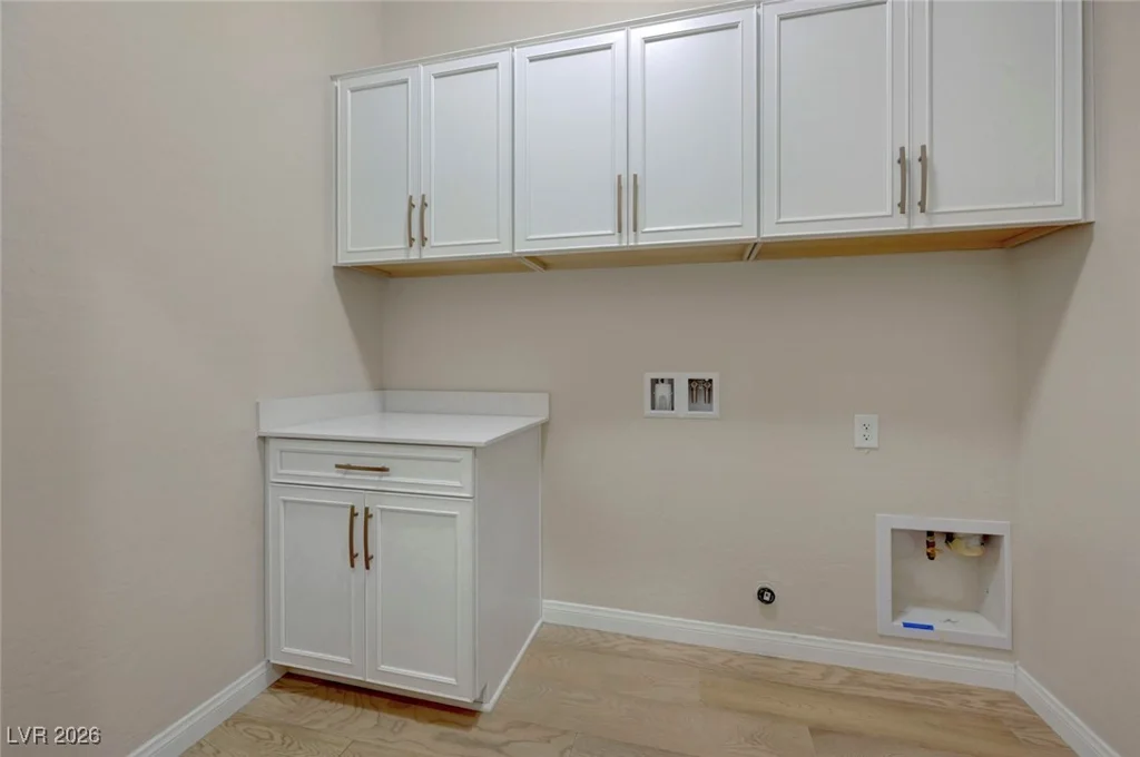 6117 Bugsy, North Las Vegas, NV 89081