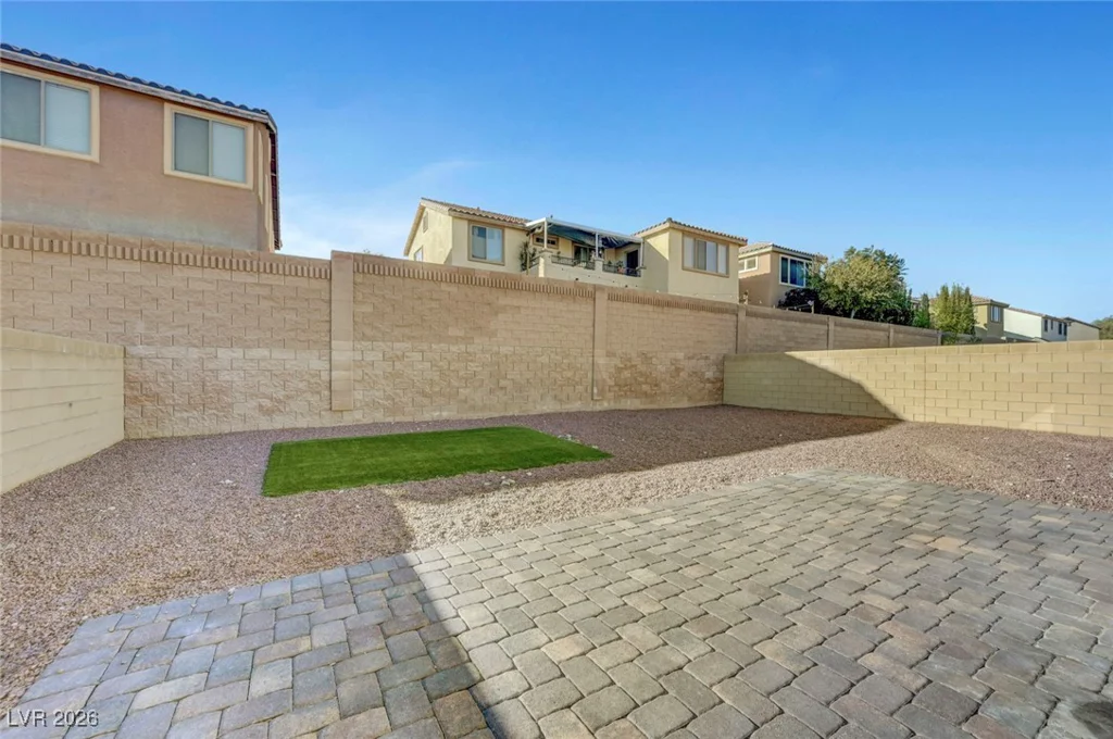 6117 Bugsy, North Las Vegas, NV 89081