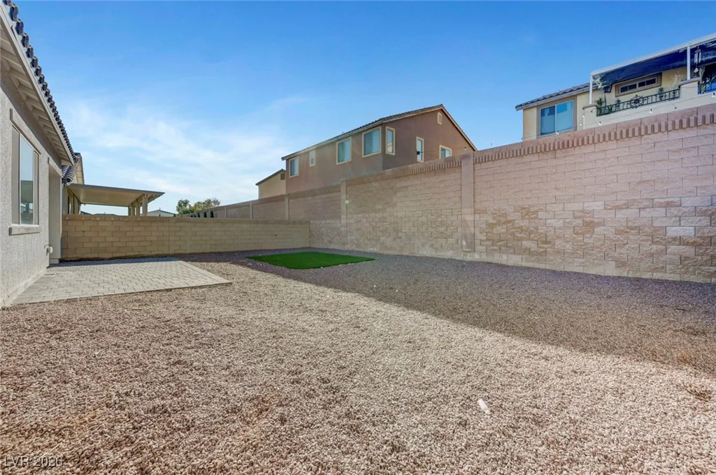 6117 Bugsy, North Las Vegas, NV 89081