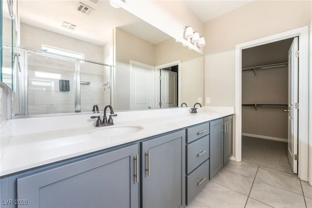 8020 California Pine, Las Vegas, NV 89166