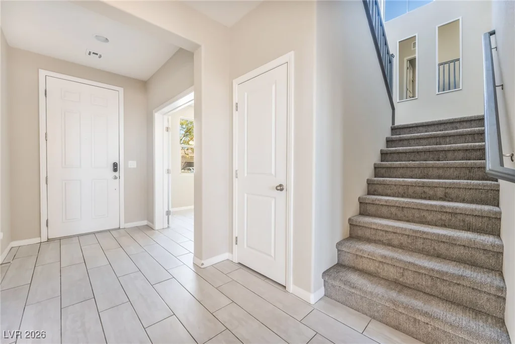 8020 California Pine, Las Vegas, NV 89166