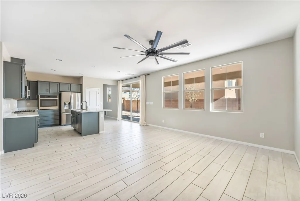 8020 California Pine, Las Vegas, NV 89166