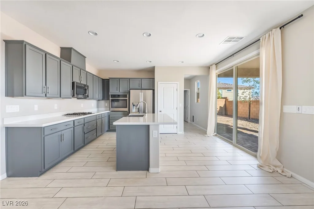 8020 California Pine, Las Vegas, NV 89166