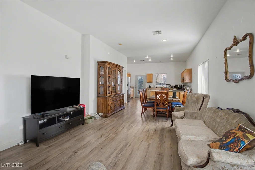 1712 Wendell Williams, Las Vegas, NV 89106