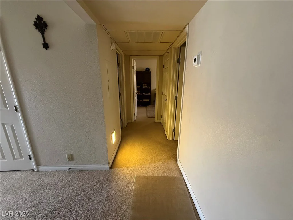 5240 Indian River, Las Vegas, NV 89103