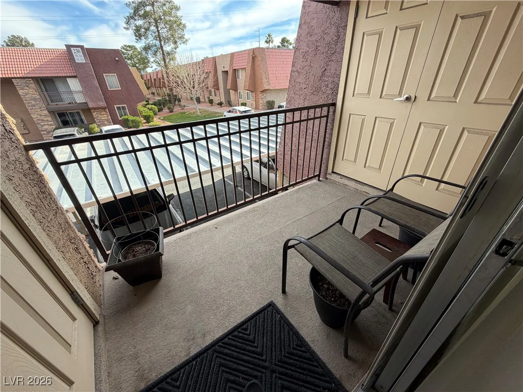 5240 Indian River, Las Vegas, NV 89103