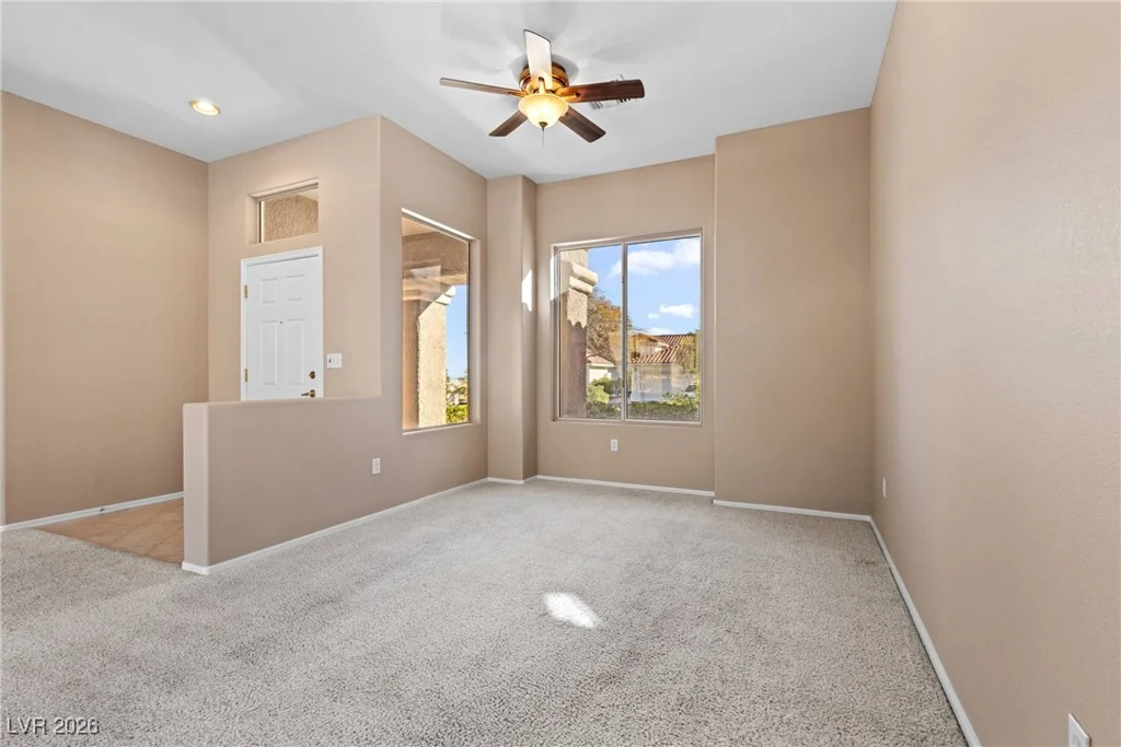 2413 Bluffton, Las Vegas, NV 89134