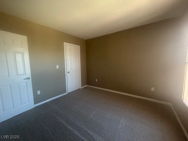 8000 Badura, Las Vegas, NV 89113