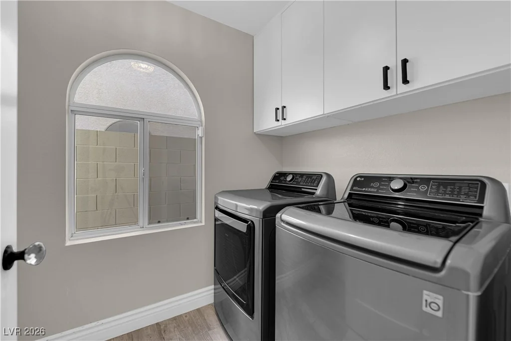 3637 Carol Lark, Las Vegas, NV 89129