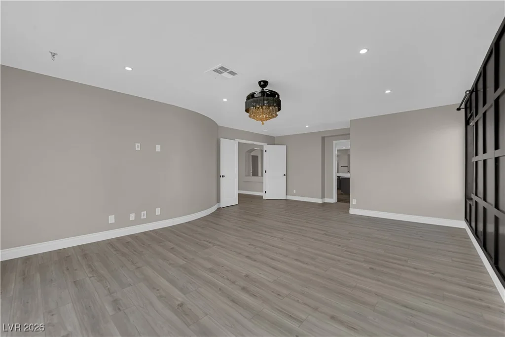 3637 Carol Lark, Las Vegas, NV 89129